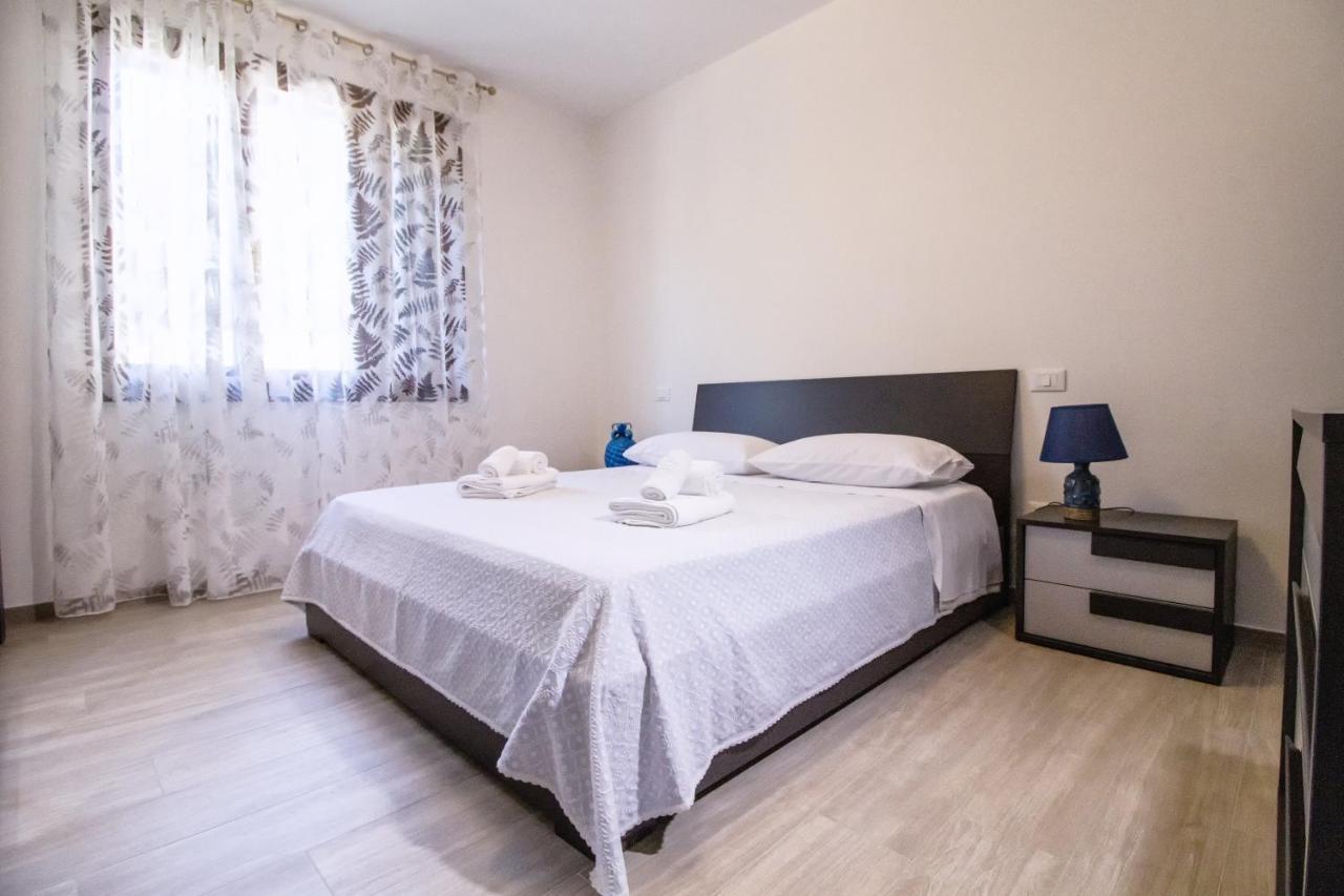 Dd House Family Holiday Apartment Cecina  Exteriér fotografie